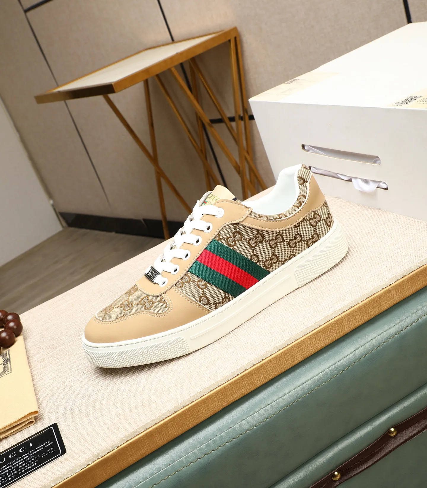 Men's men's shoes💰440 GUCCI🔍🔍2025 latest model Available at the counter at the same time, original calfskin imported from Italy, genuine leather lining, (high-end, extravagant, and classy) with exquisite workmanship, soles: original soles specially provided by the original factory, ⚠Exclusive double-layer movable molded soles are super comfortable⚠, real photos🎬The real ones are better🔍🔍"High quality·Follow the order" code number 39-44 (38 45 46 customized)